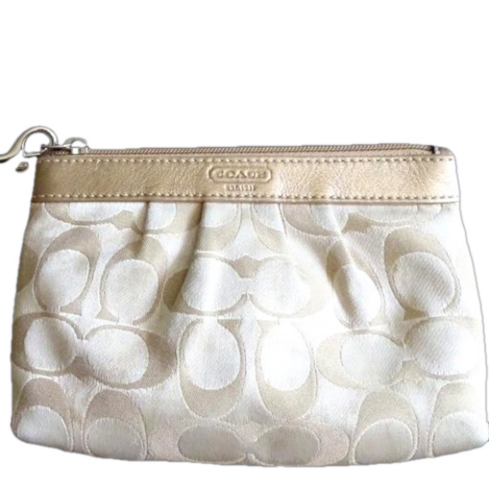 SMALL 7X5 INCH COACH CHANGE PURSE